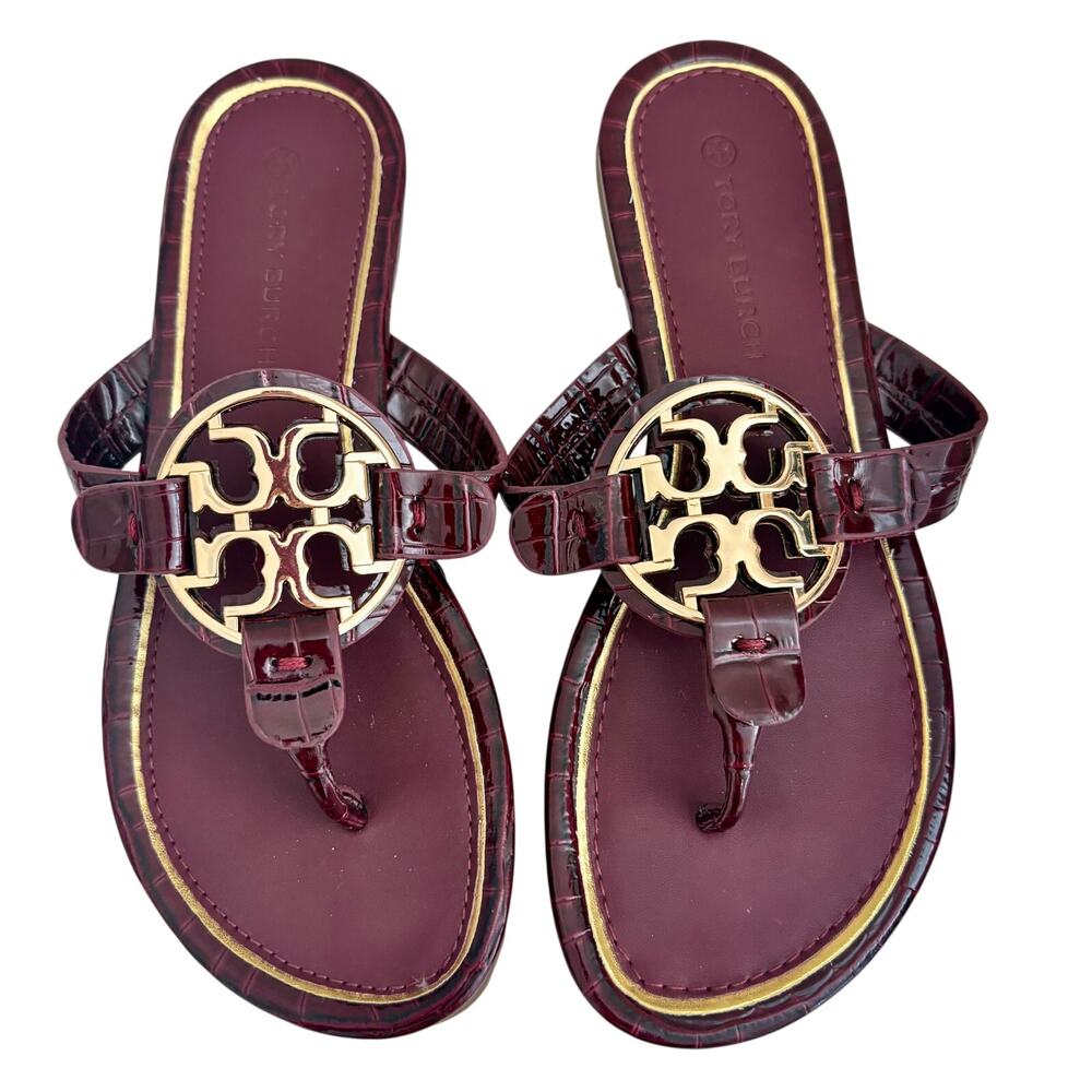 Tory Burch Metal Miller Burgundy Patent Leather Croc Thong Sandals Luxury Glam